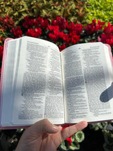 Cargar imagen en el visor de la galería, Princess Bible