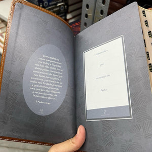 Biblia Jesús para todos.