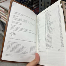 Load image into Gallery viewer, Biblia Jesús para todos.