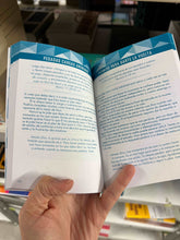 Cargar imagen en el visor de la galería, Devocionales de 3 minutos para chicos.